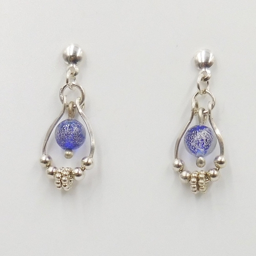 Click to view detail for DKC-1191 Earrings, Teardrop, Blue Murano Glass  $75